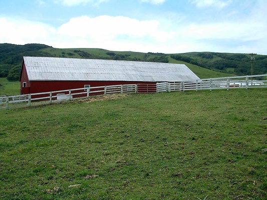 2. rear barn