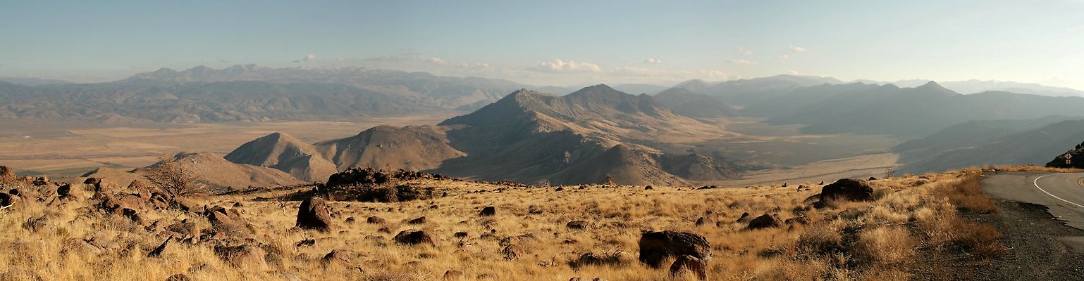 Monitor Pass panorama 16